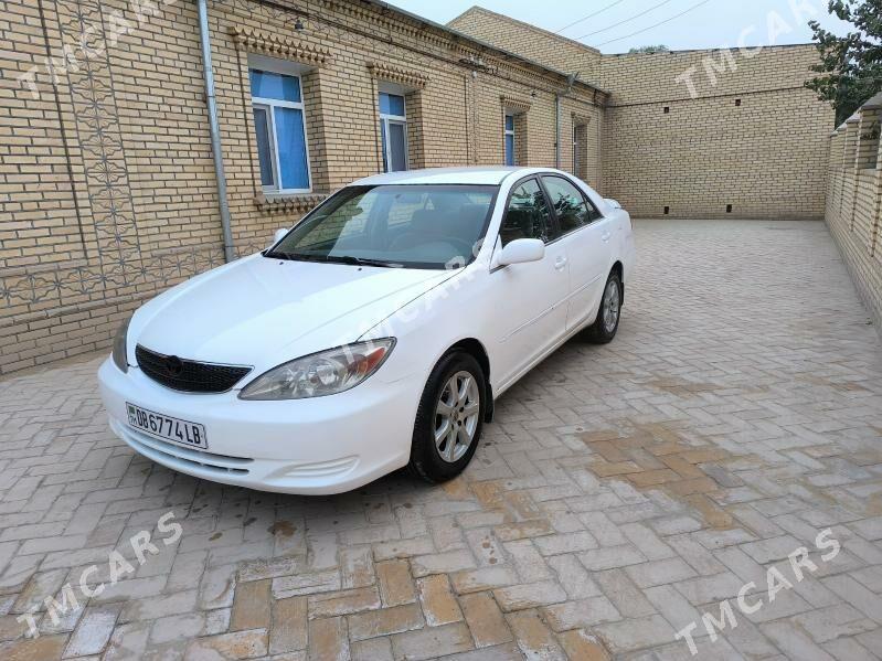 Toyota Camry 2002 - 129 000 TMT - Halaç - img 7