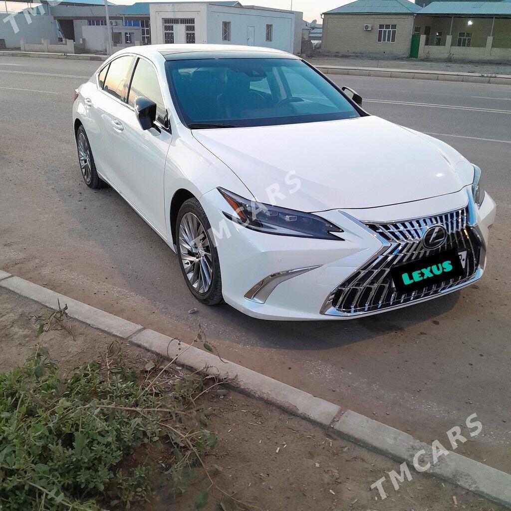 Lexus ES 350 2020 - 700 000 TMT - Мары - img 7