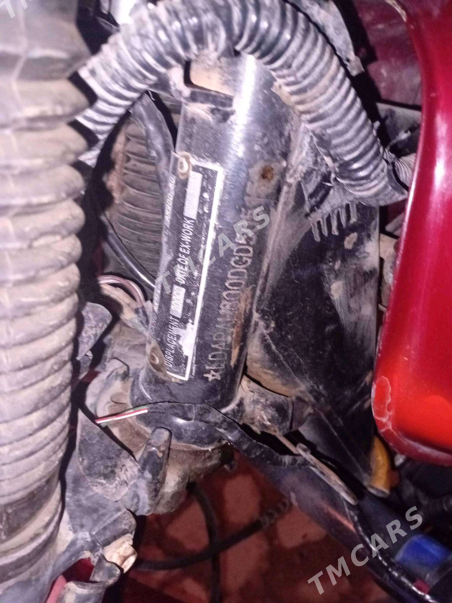 Toyota Avalon 2014 - 20 000 TMT - Türkmenbaşy etr. - img 4