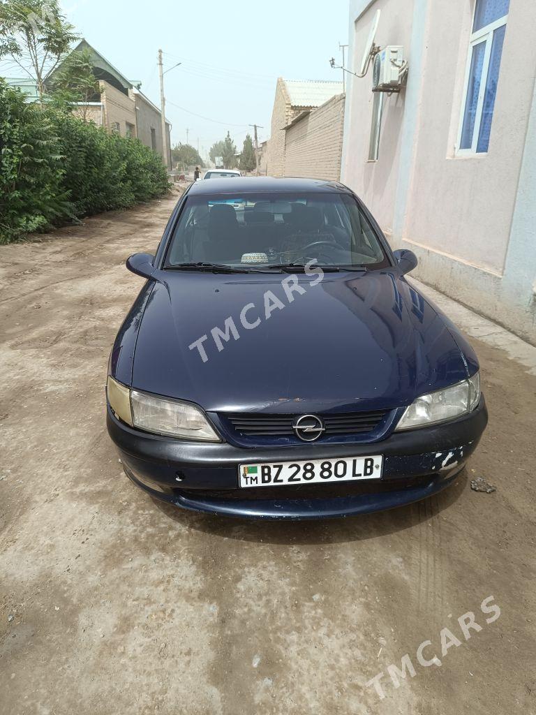 Opel Vectra 1996 - 42 000 TMT - Фарап - img 2