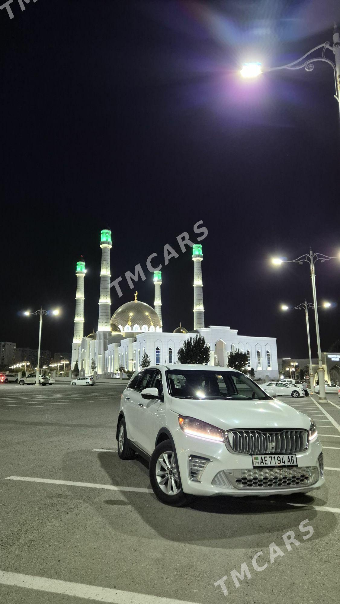 Kia Sorento 2018 - 285 000 TMT - Ашхабад - img 2