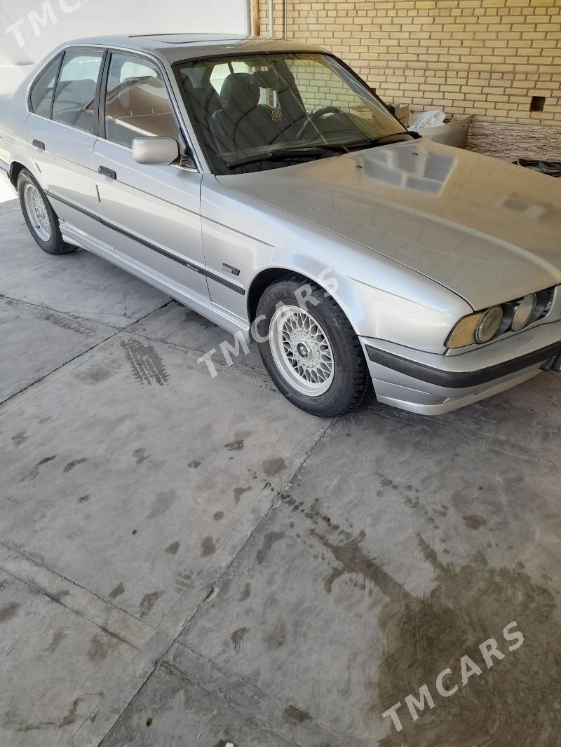 BMW 525 1995 - 66 000 TMT - Байрамали - img 3