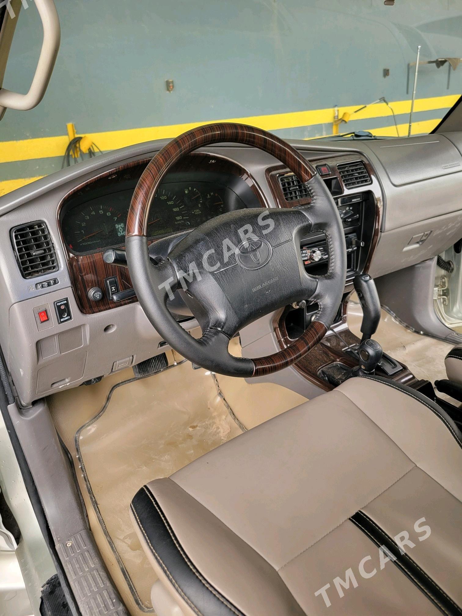 Toyota 4Runner 2001 - 190 000 TMT - Мары - img 4