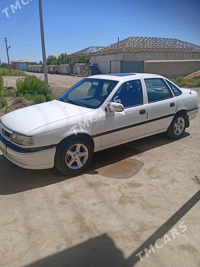 Opel Vectra 1993 - 38 000 TMT - Губадаг - img 6