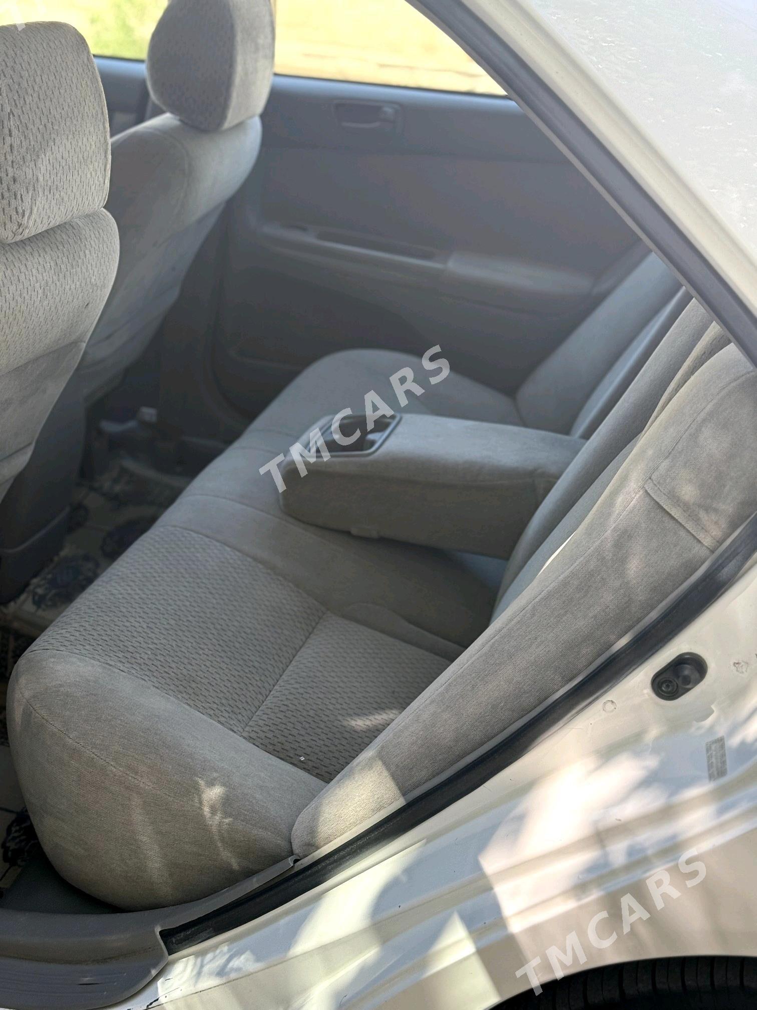 Toyota Camry 2002 - 150 000 TMT - Дашогуз - img 2