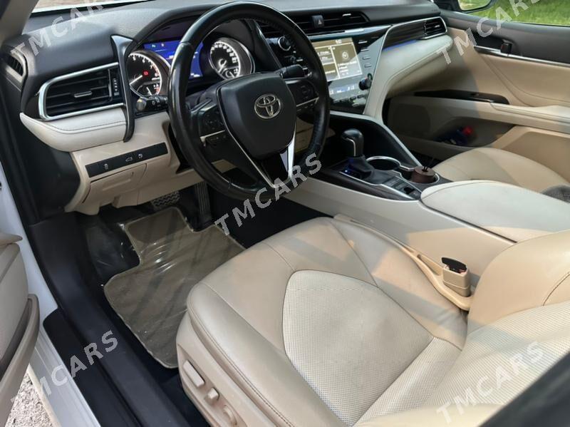 Toyota Camry 2018 - 395 000 TMT - Мары - img 2