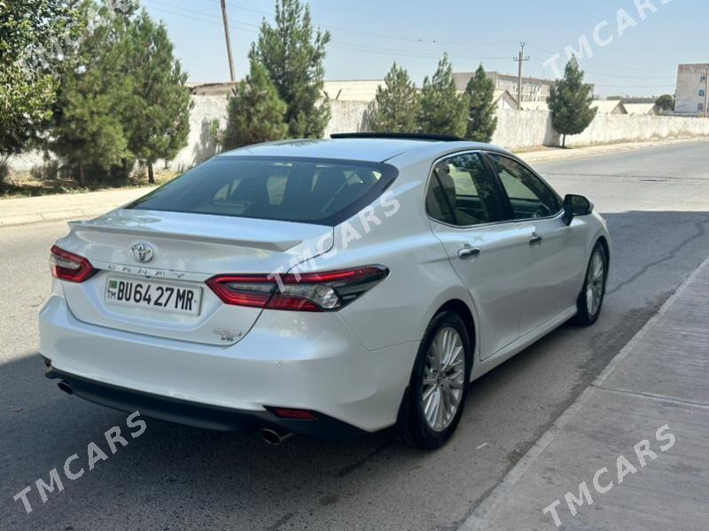 Toyota Camry 2018 - 395 000 TMT - Мары - img 8