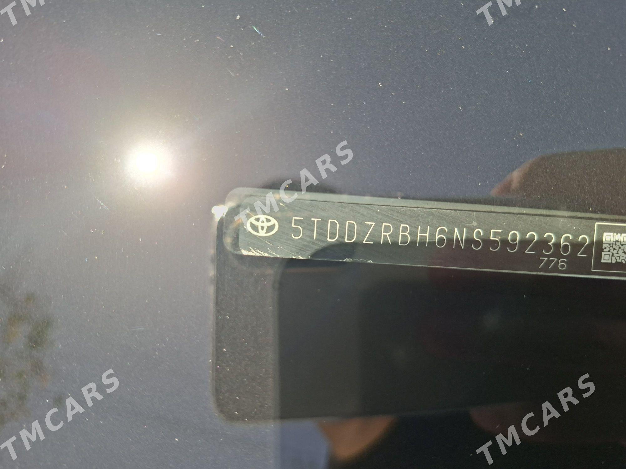 Toyota Highlander 2023 - 640 000 TMT - Aşgabat - img 2