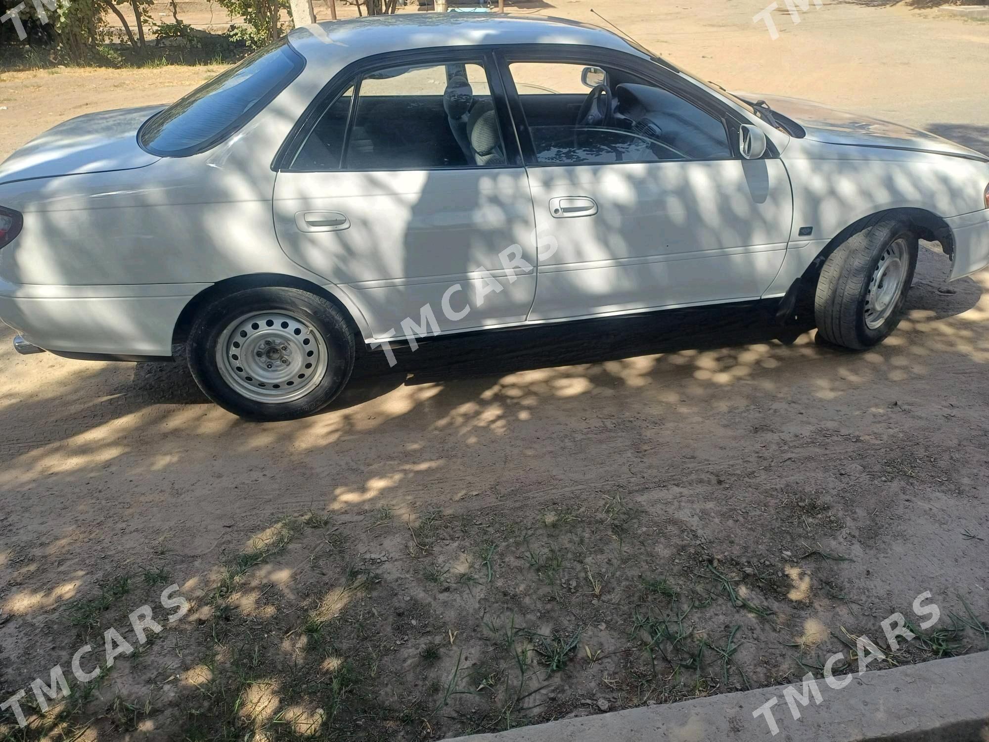 Toyota Carina 1993 - 50 000 TMT - Sakar - img 8