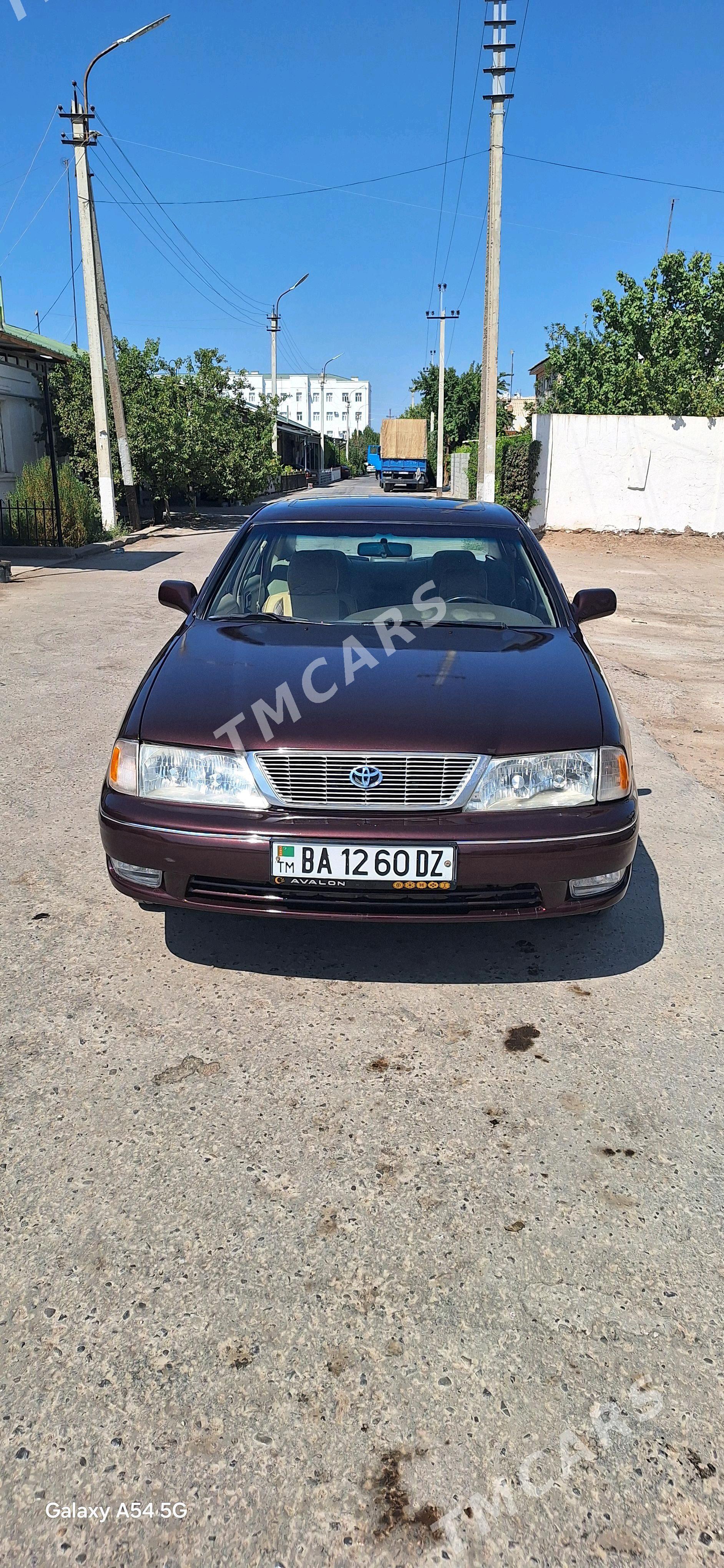 Toyota Avalon 1998 - 110 000 TMT - Дашогуз - img 3
