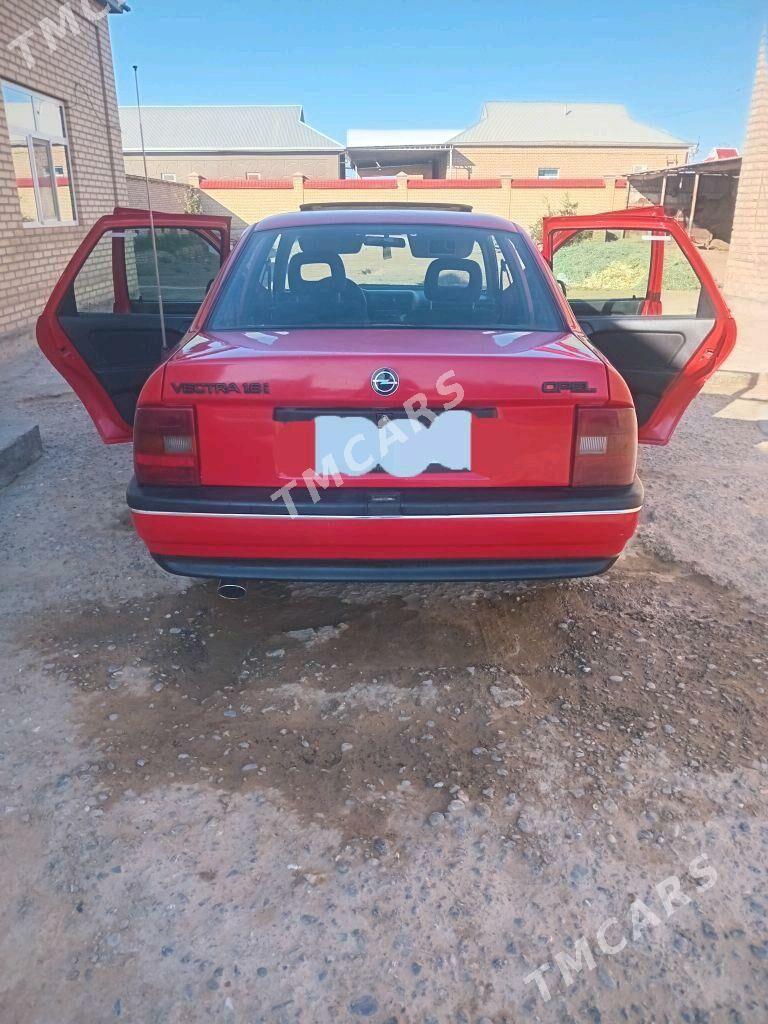 Opel Vectra 1992 - 30 000 TMT - Mary - img 6