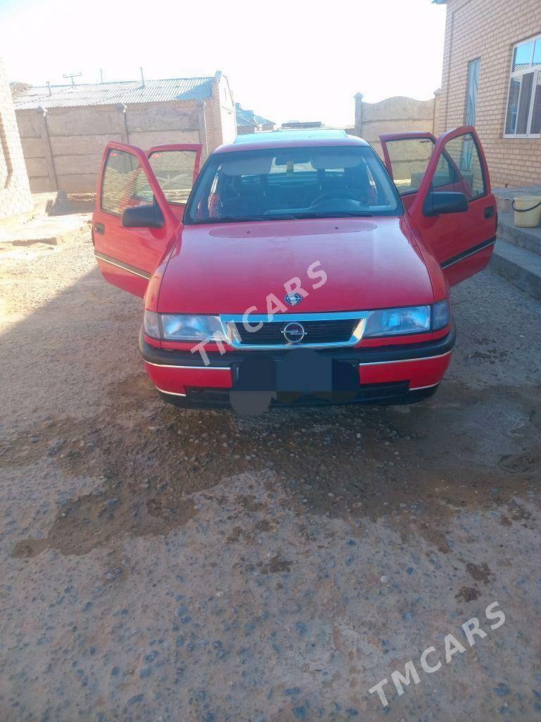 Opel Vectra 1992 - 30 000 TMT - Mary - img 7