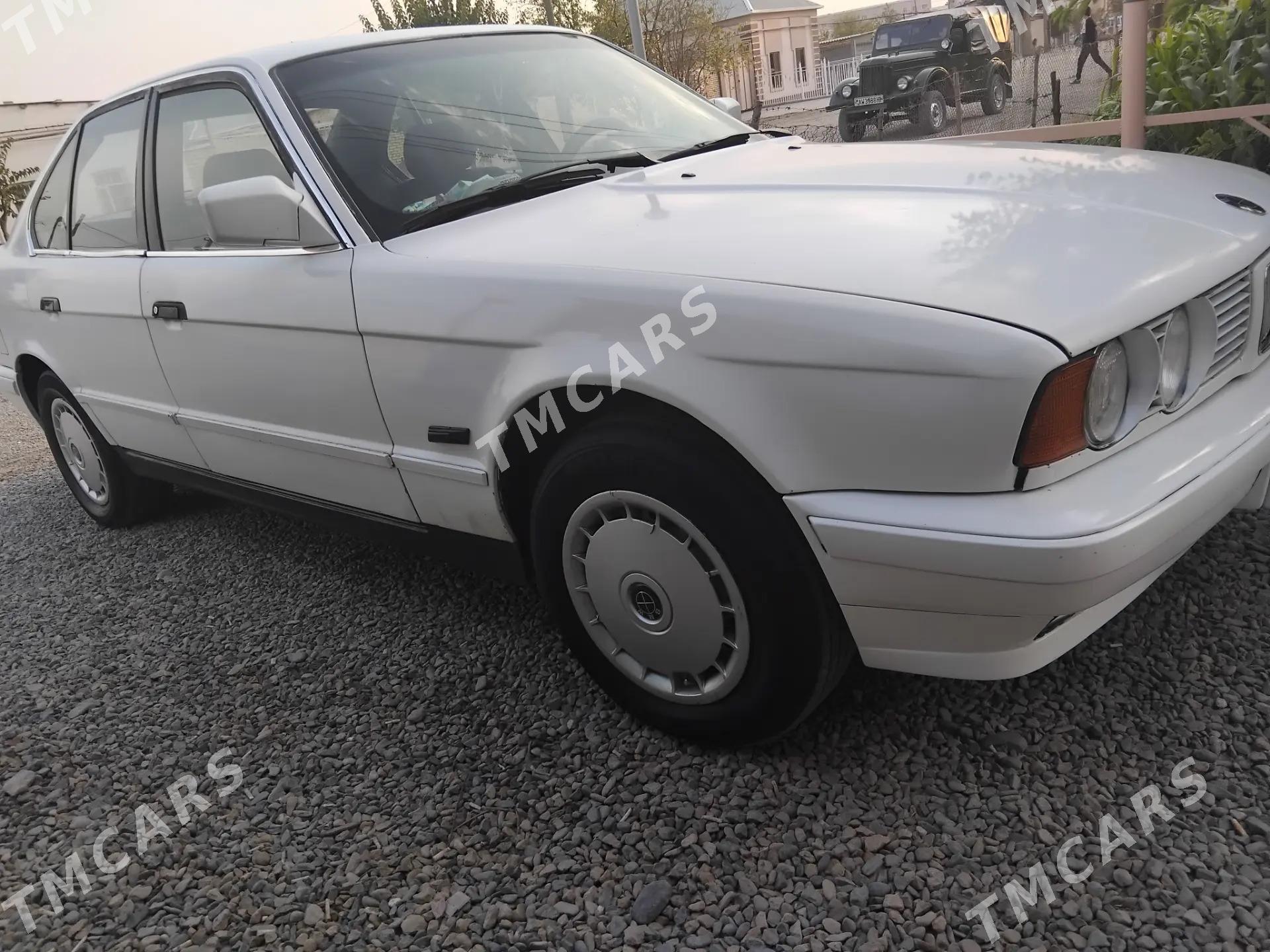 BMW 520 1991 - 38 000 TMT - Мары - img 3
