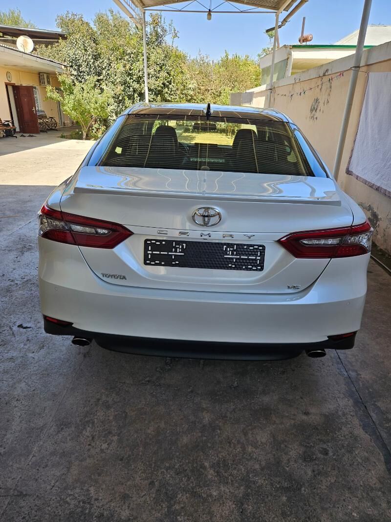 Toyota Camry 2022 - 640 000 TMT - Köşi - img 2
