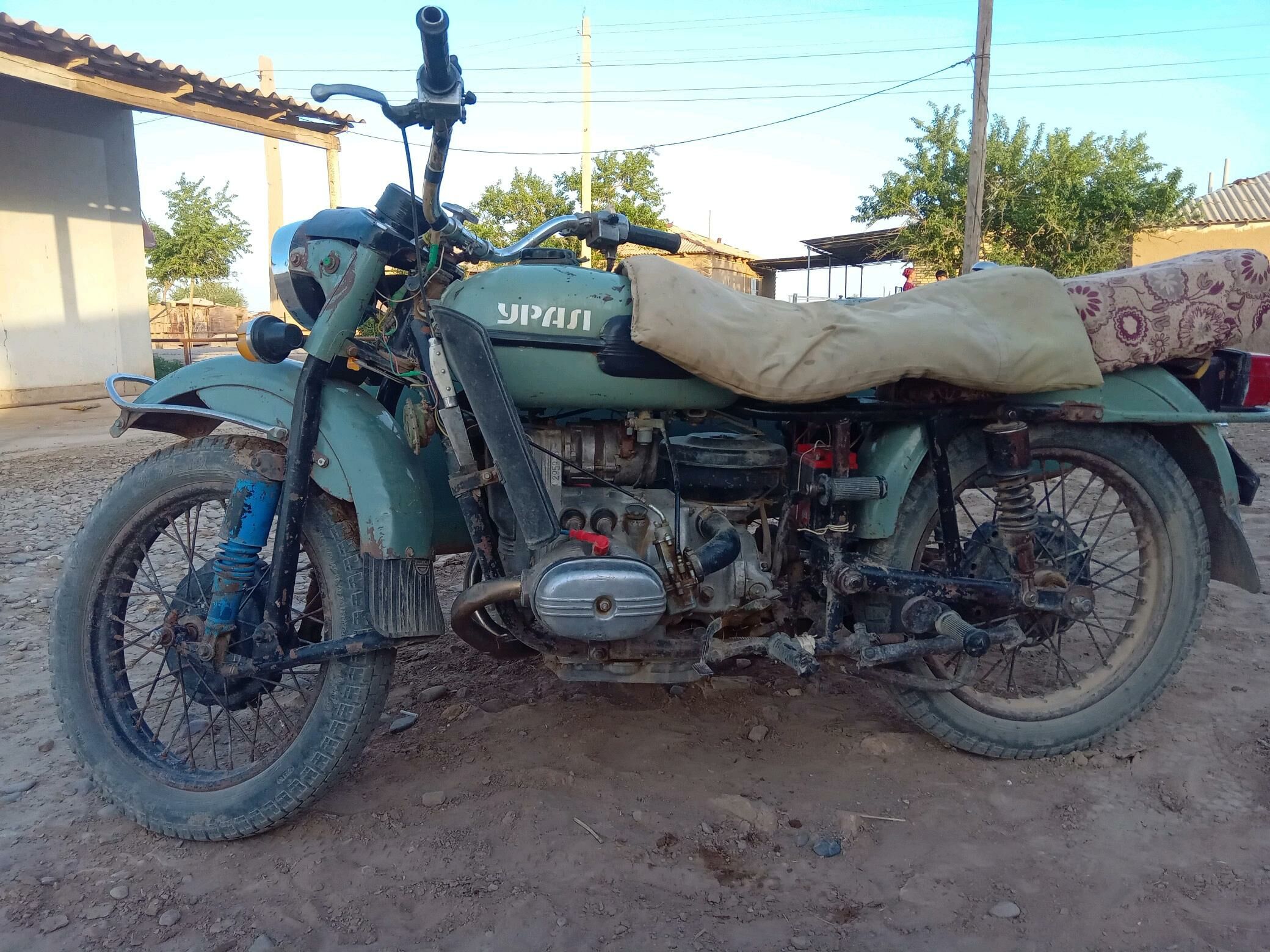 Ural 5557 1994 - 6 000 TMT - Sarahs - img 5