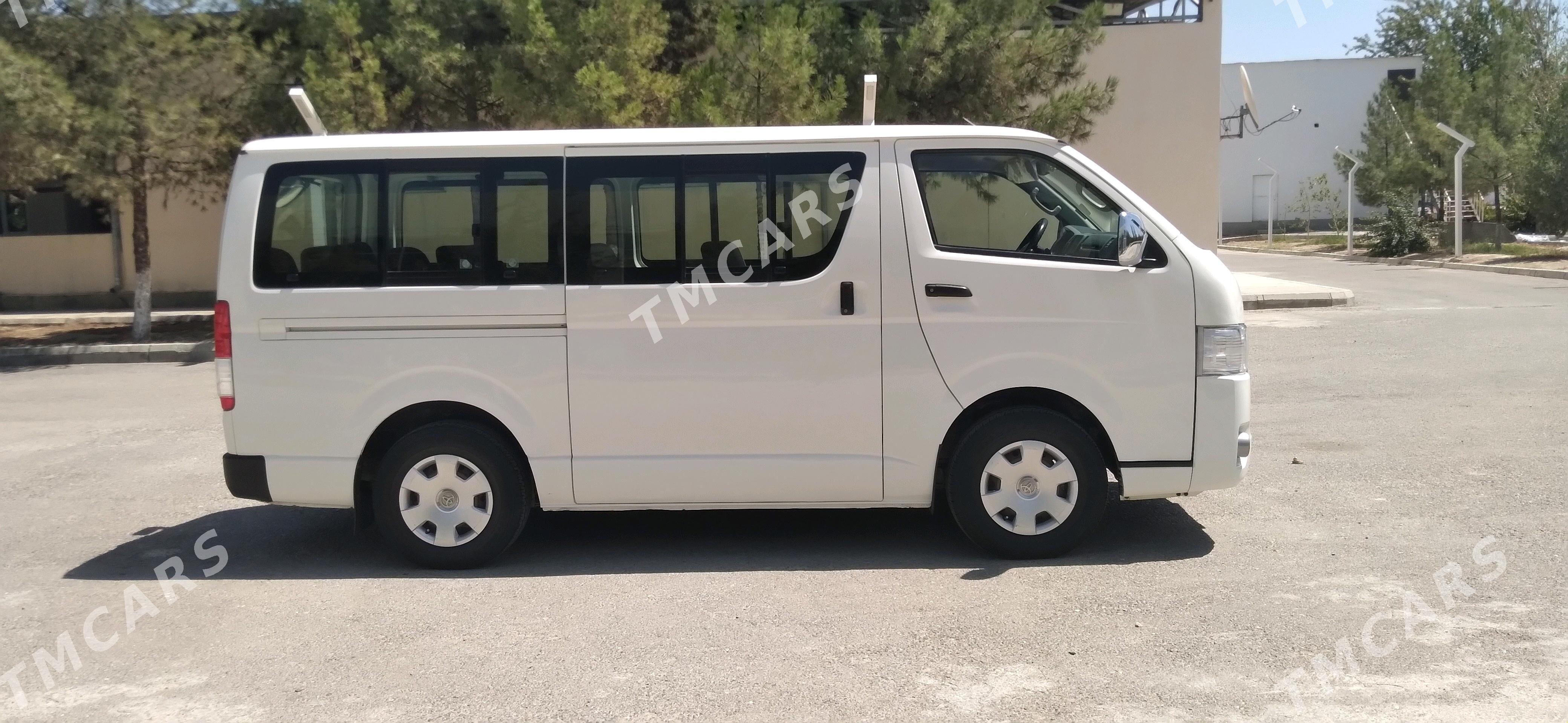 Toyota Hiace 2006 - 250 000 TMT - Бузмеин ГРЭС - img 9