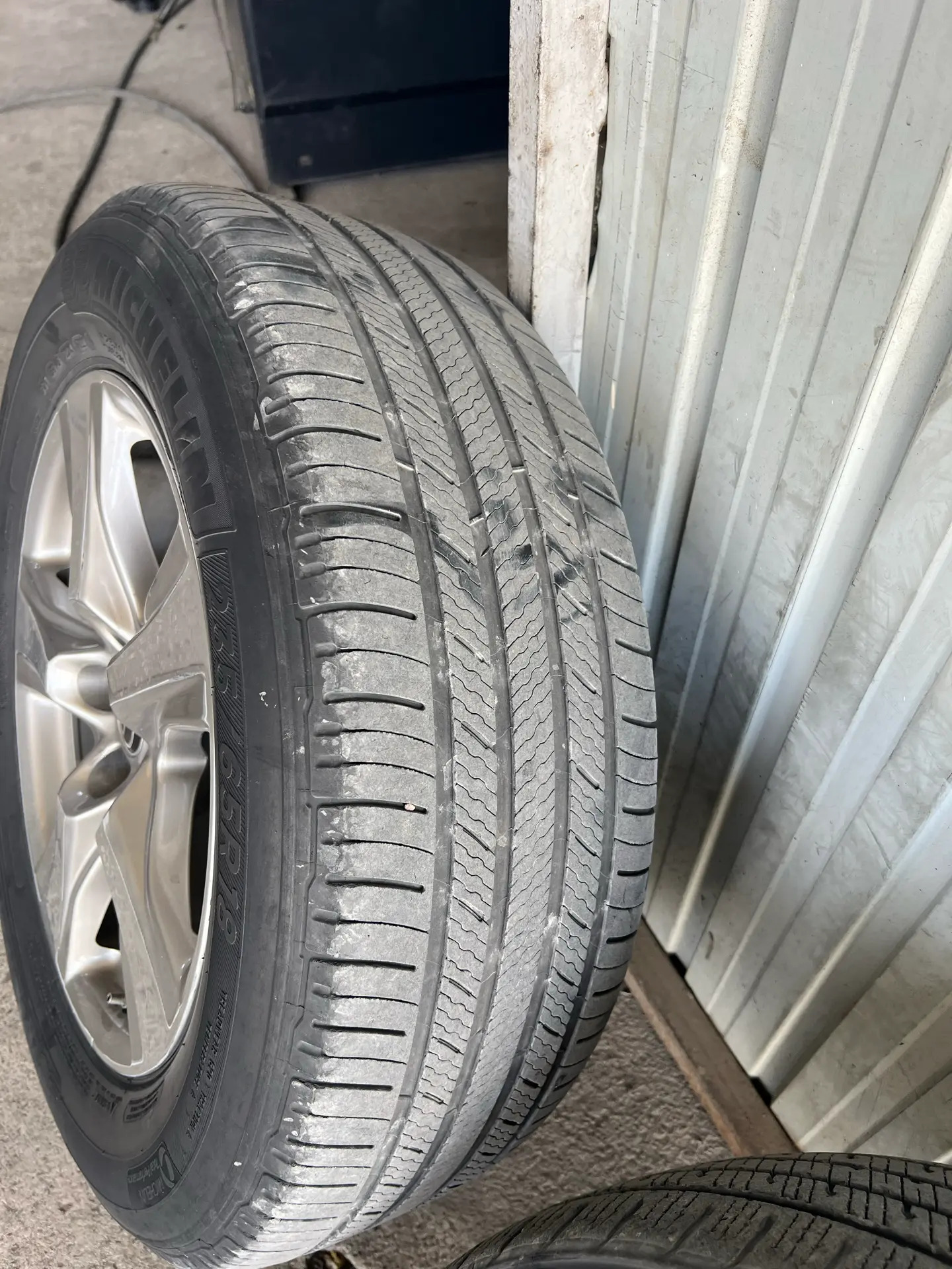 235/65R18 3 000 TMT - Gurtly - img 3
