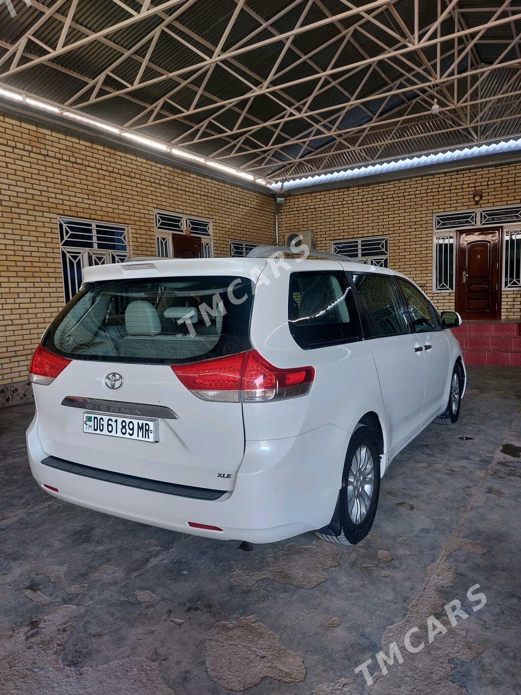 Toyota Sienna 2011 - 290 000 TMT - Mary - img 6