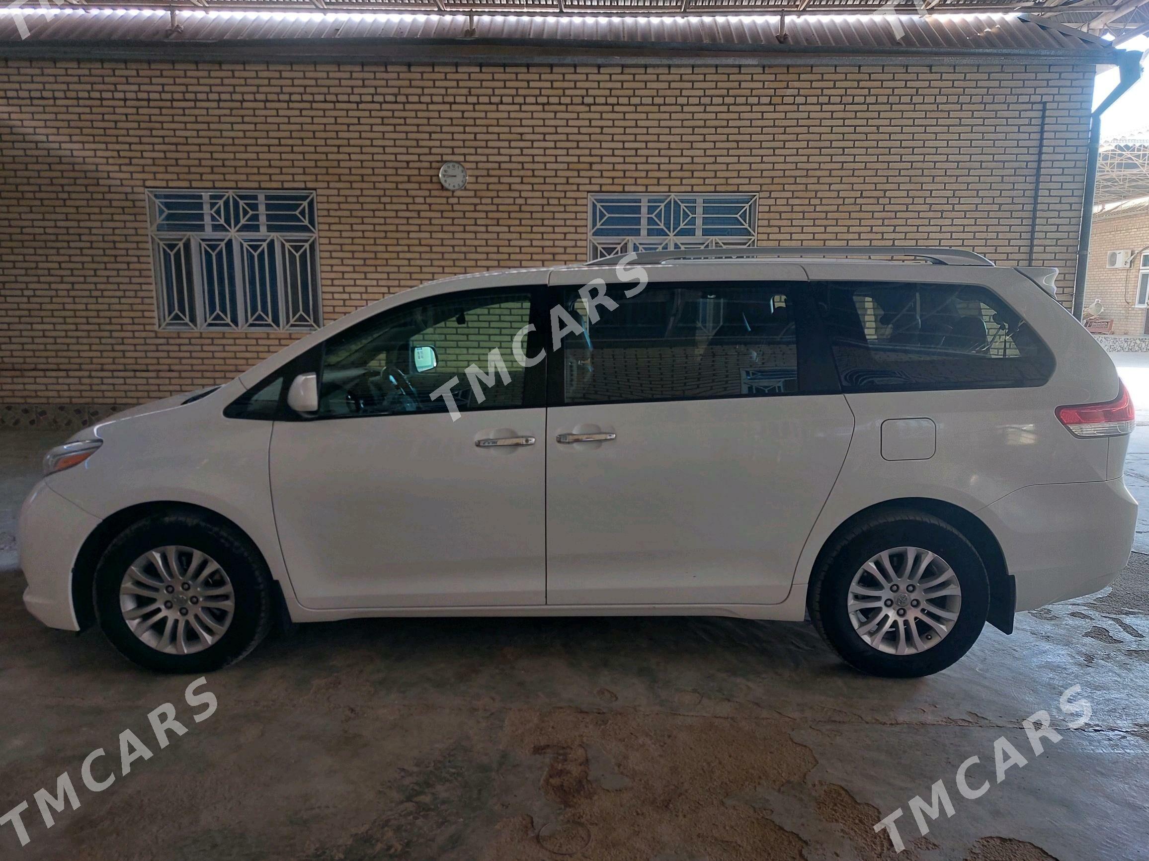Toyota Sienna 2011 - 290 000 TMT - Mary - img 8
