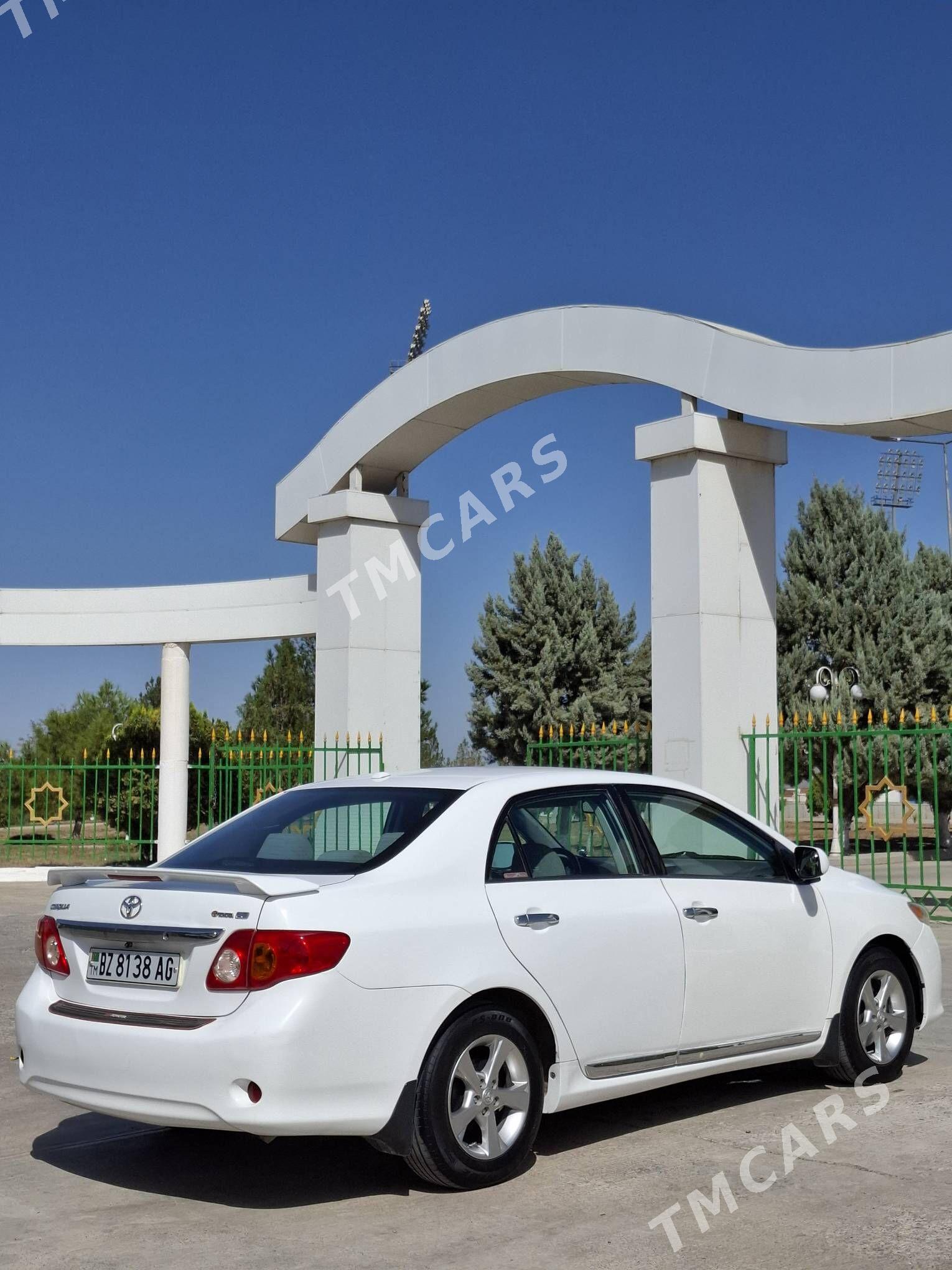Toyota Corolla 2010 - 152 000 TMT - Ашхабад - img 5