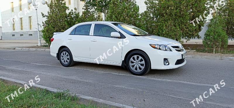 Toyota Corolla 2013 - 180 000 TMT - Дашогуз - img 6
