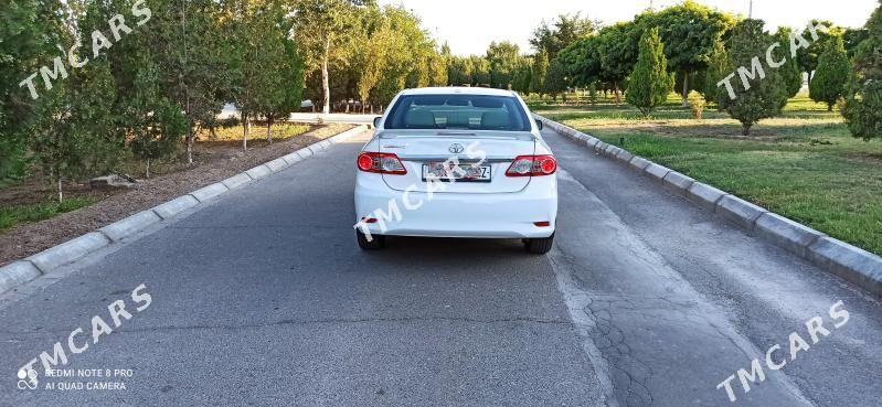 Toyota Corolla 2013 - 180 000 TMT - Дашогуз - img 9