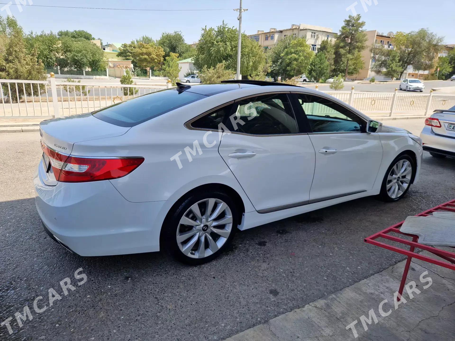 Hyundai Azera 2015 - 235 000 TMT - Ашхабад - img 5