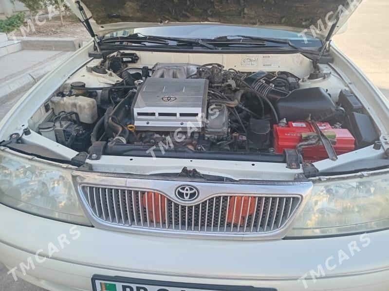 Toyota Avalon 1999 - 140 000 TMT - Kaka - img 9