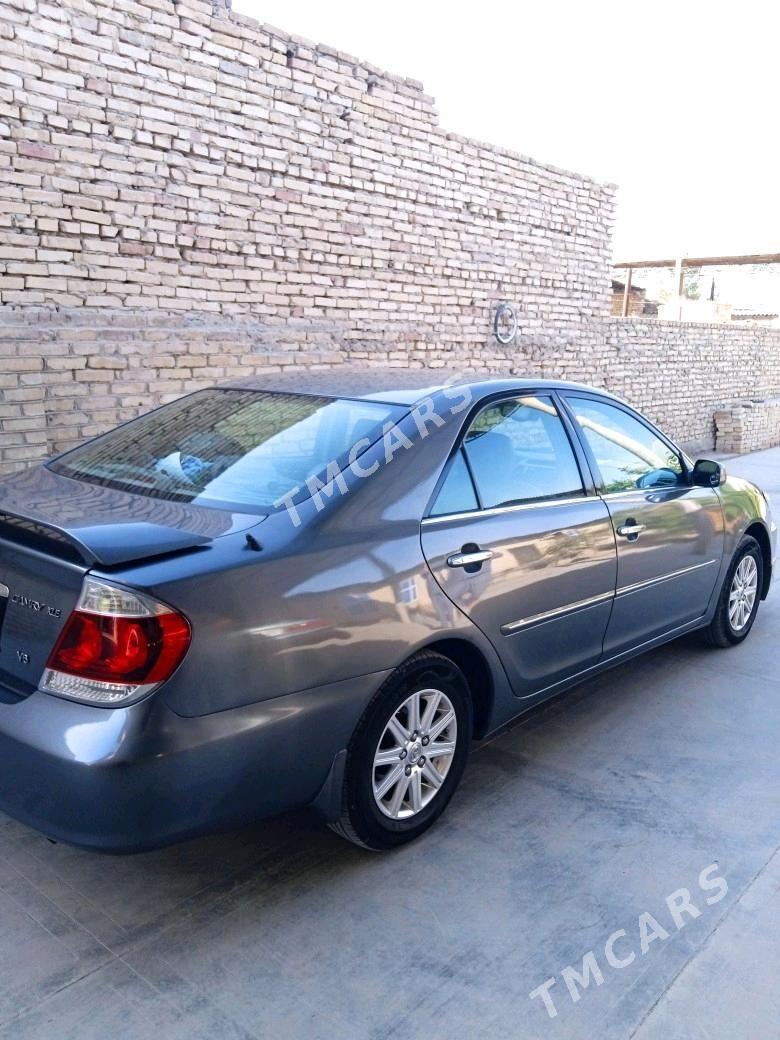 Toyota Camry 2002 - 170 000 TMT - Garabekewül - img 2