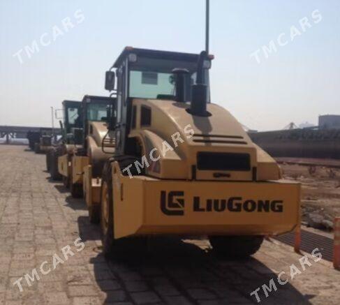 Lugong CLG6614E 2014 - 250 000 TMT - Ak bugdaý etraby - img 2