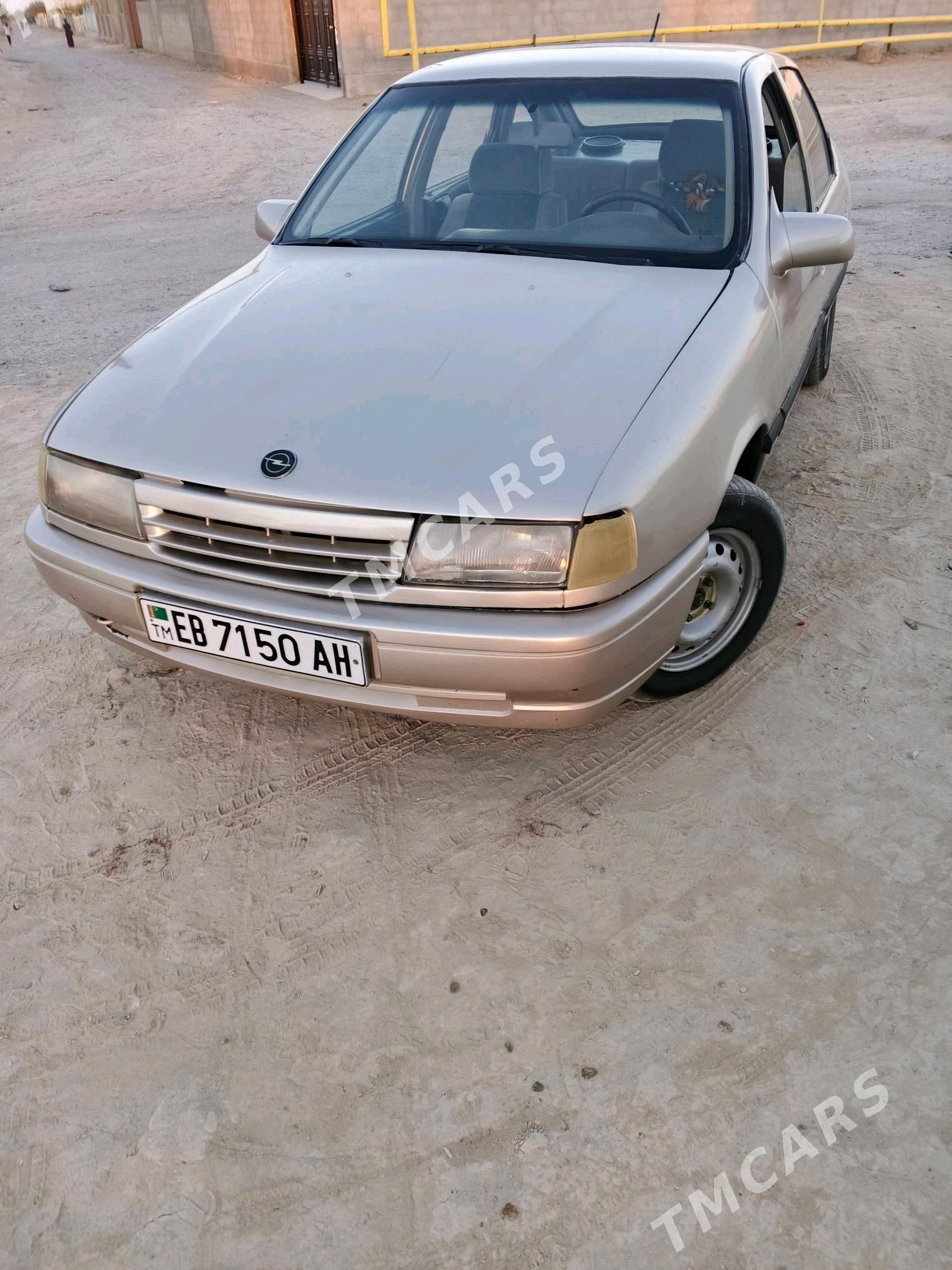 Opel Vectra 1989 - 25 000 TMT - Ak bugdaý etraby - img 6