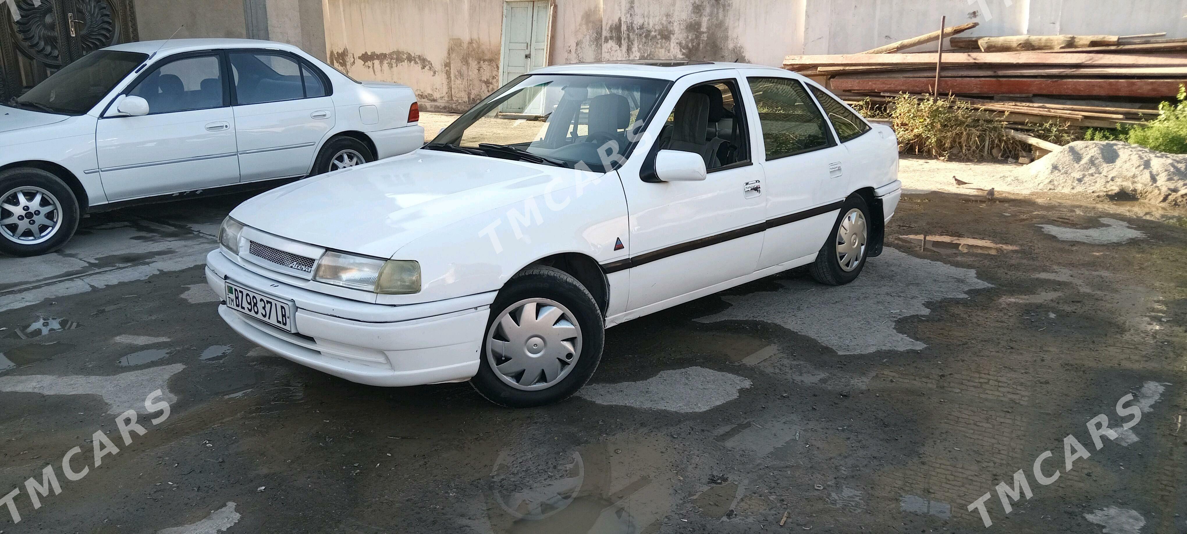 Opel Vectra 1993 - 36 000 TMT - Туркменабат - img 3