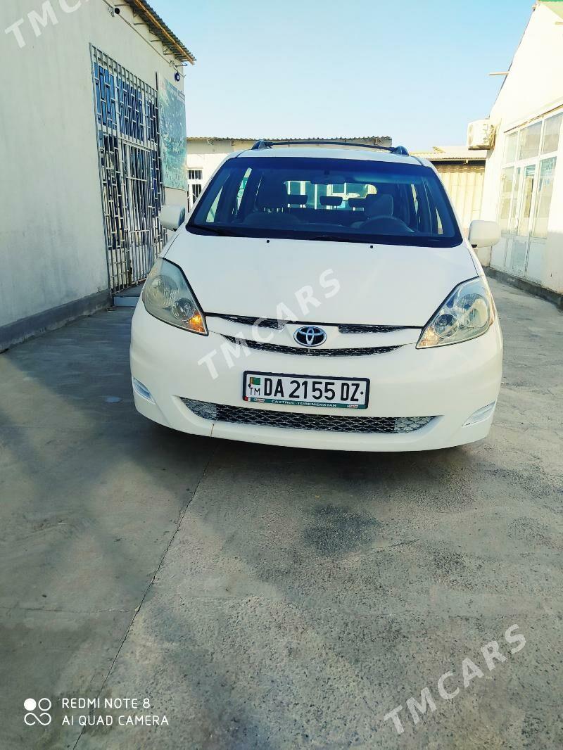 Toyota Sienna 2006 - 240 000 TMT - Туркменабат - img 3