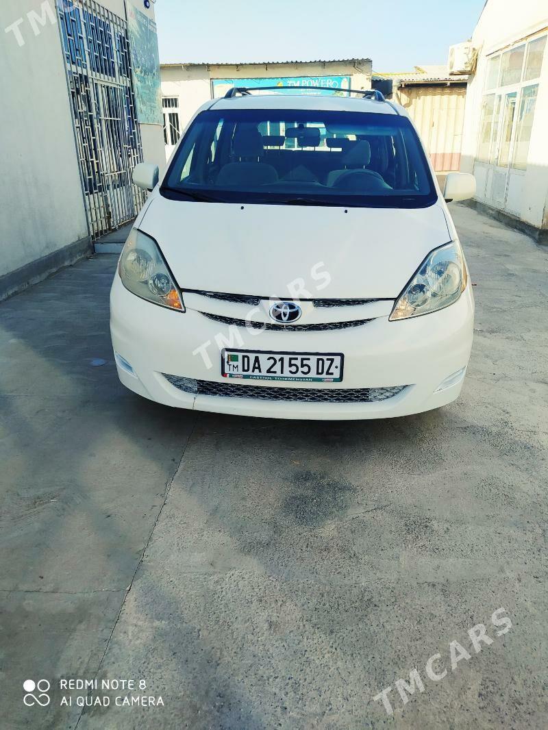 Toyota Sienna 2006 - 240 000 TMT - Туркменабат - img 6