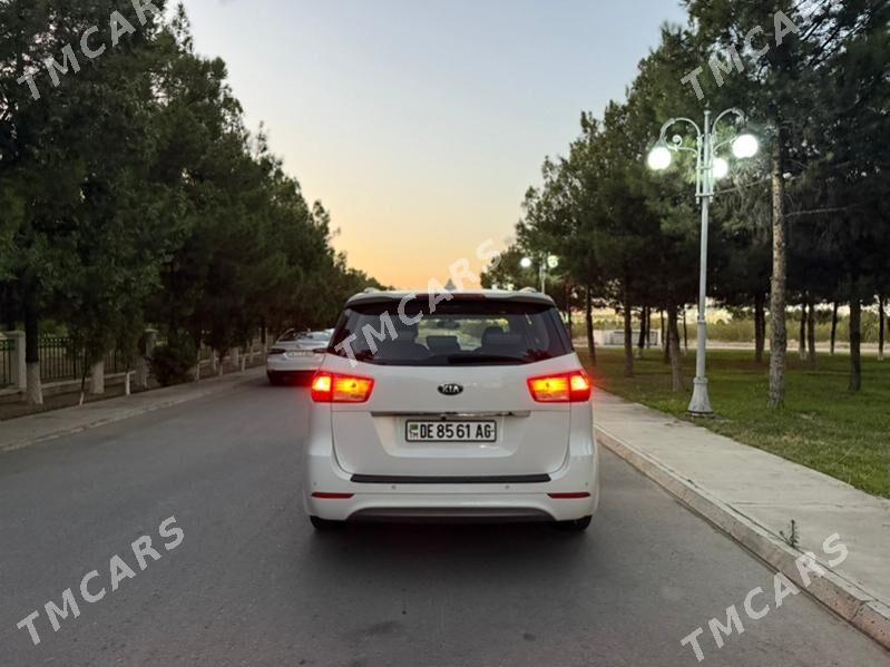 Kia Sedona 2017 - 280 000 TMT - Ашхабад - img 3