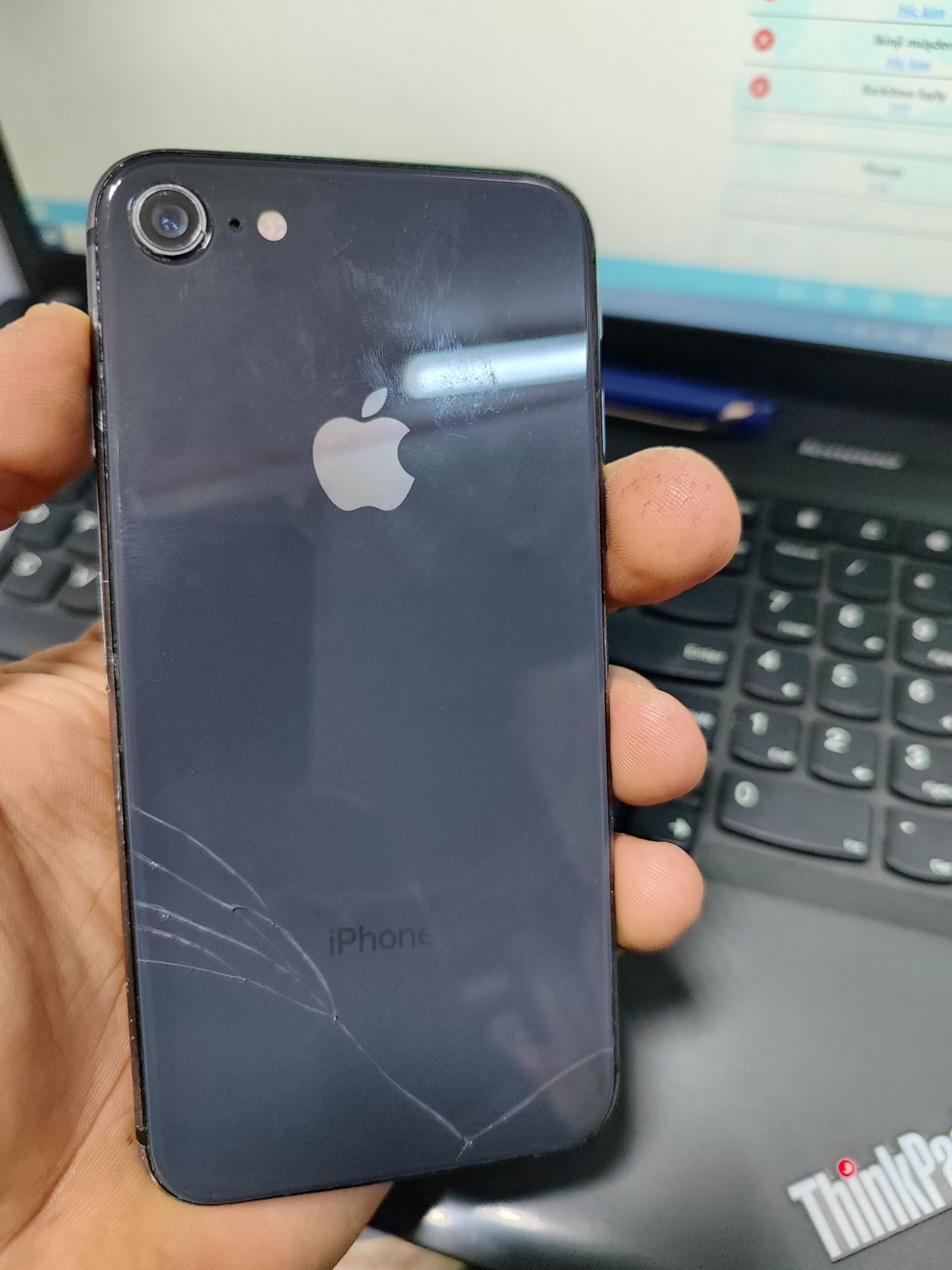 iPhone 8    64 pamet. 77 batar - Ашхабад - img 4