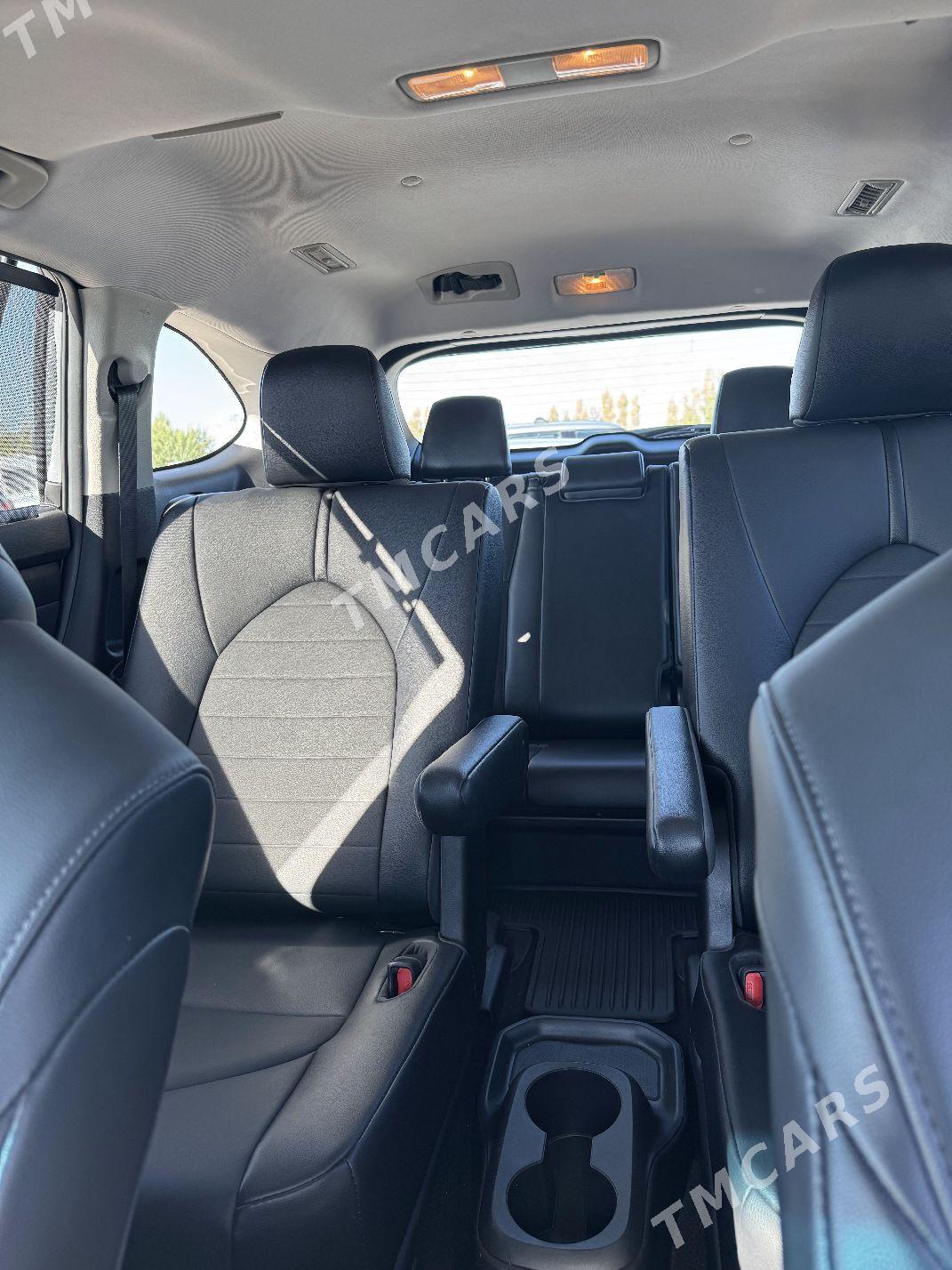 Toyota Highlander 2021 - 490 000 TMT - Daşoguz - img 3