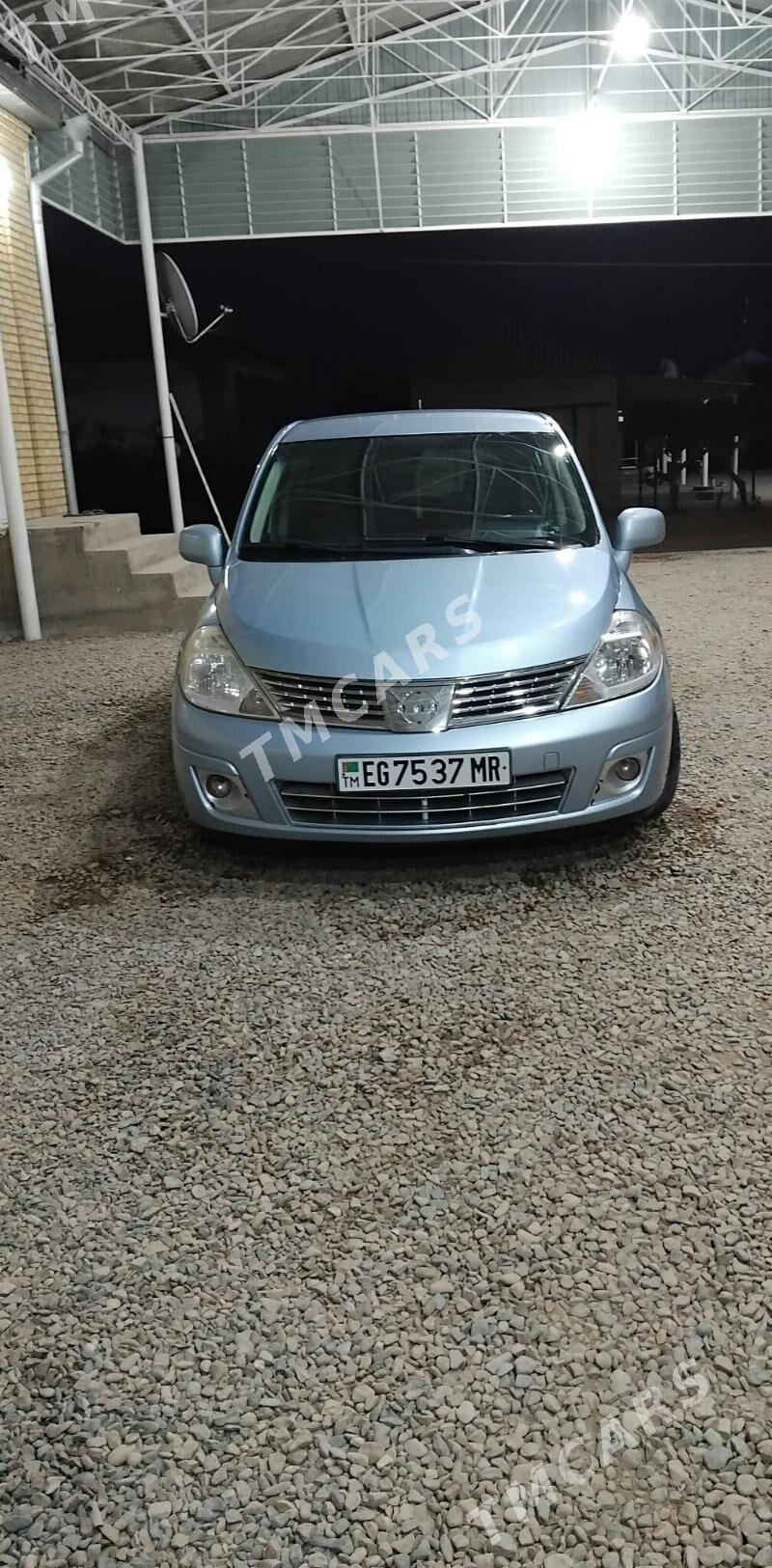 Nissan Versa 2011 - 130 000 TMT - Mary - img 2