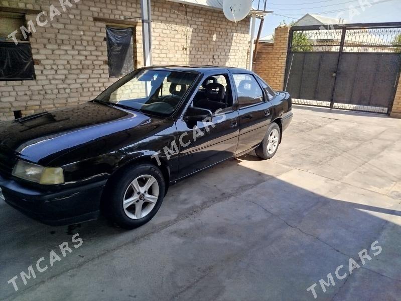 Opel Vectra 1990 - 27 000 TMT - Mary - img 4