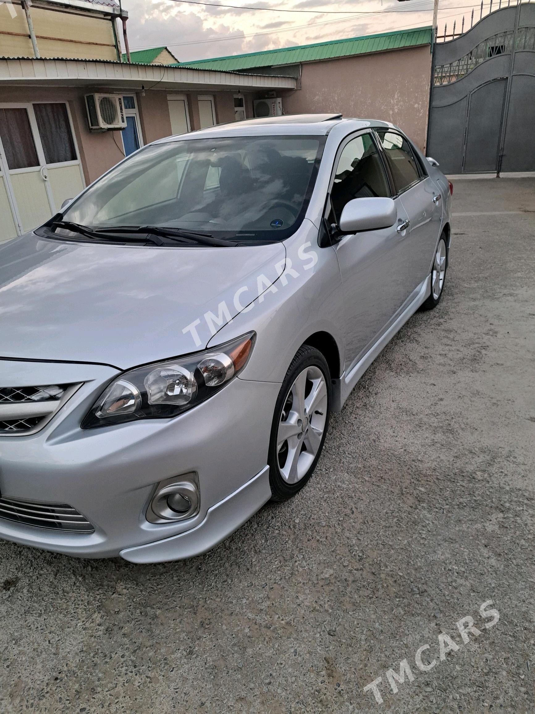 Toyota Corolla 2012 - 220 000 TMT - Ашхабад - img 4