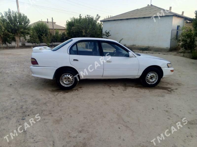 Toyota Corolla 1992 - 26 000 TMT - Туркменгала - img 5