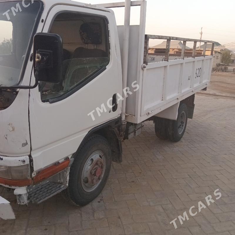 Mitsubishi Canter 1997 - 100 000 TMT - Baýramaly - img 4