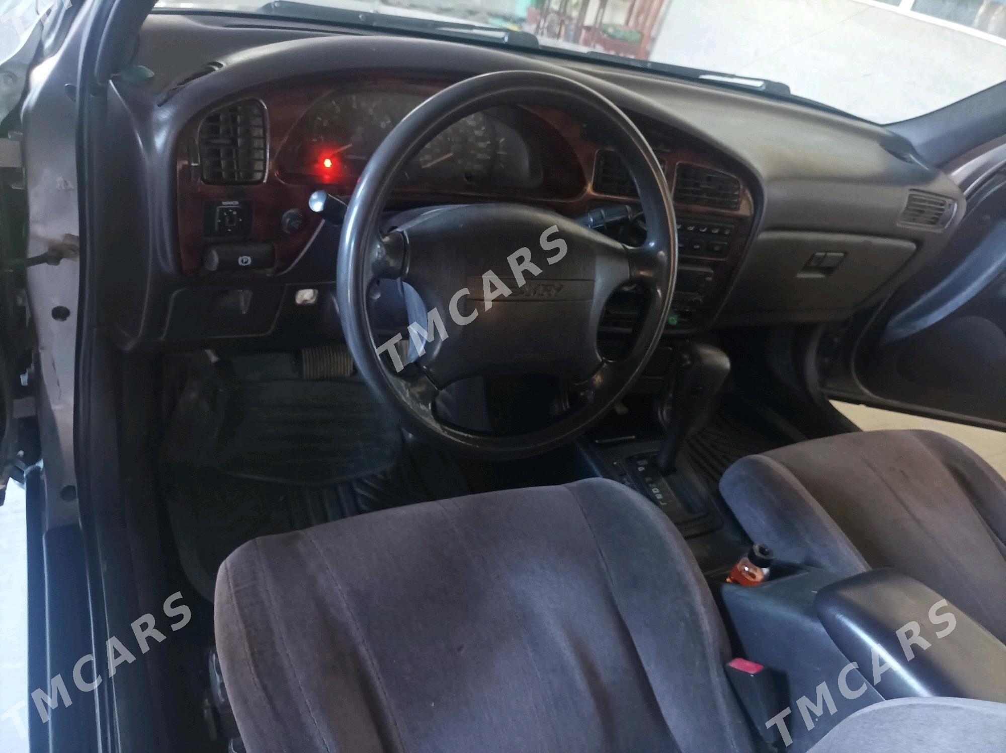 Toyota Camry 1992 - 90 000 TMT - Saýat - img 3