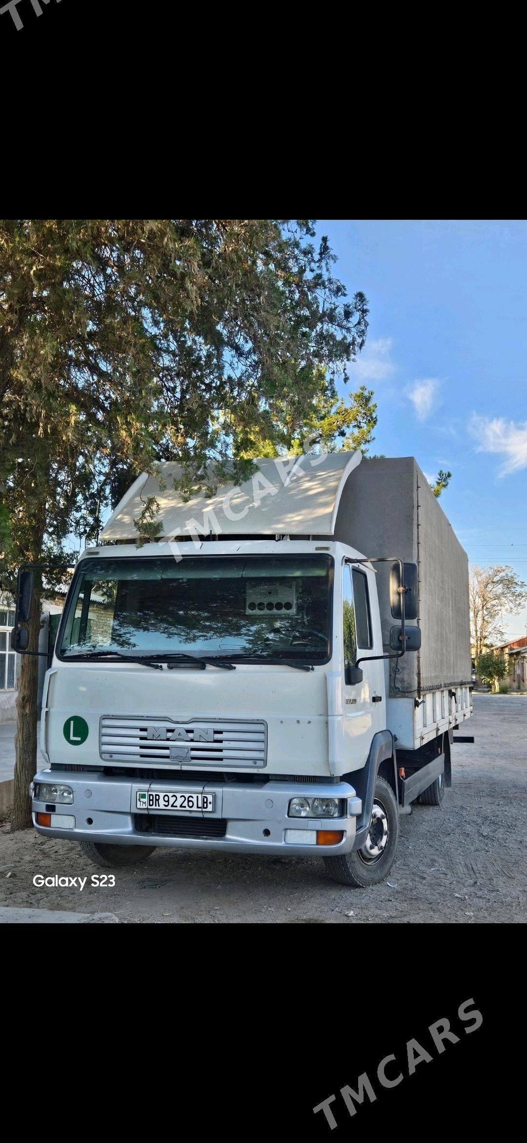Man LE 140 2004 - 300 000 TMT - Саят - img 3