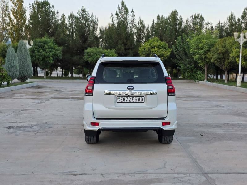 Toyota Land Cruiser Prado 2023 - 1 025 000 TMT - Ашхабад - img 4