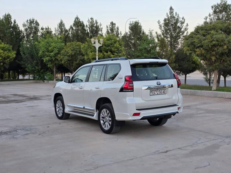 Toyota Land Cruiser Prado 2023 - 1 025 000 TMT - Ашхабад - img 9
