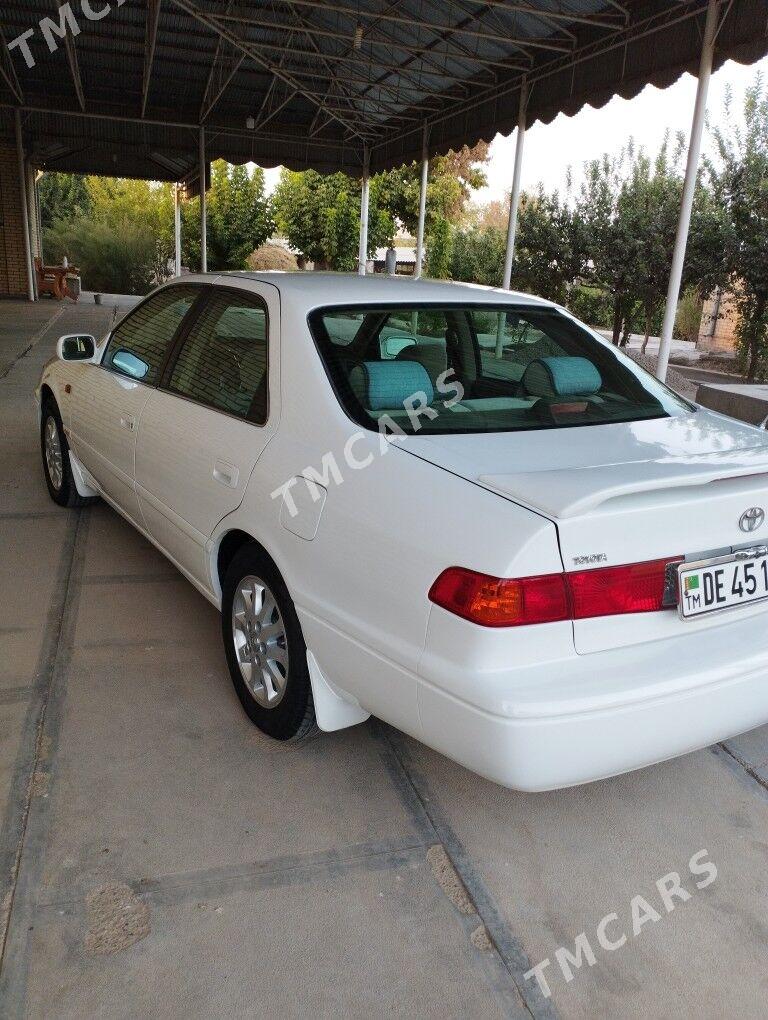 Toyota Camry 2000 - 140 000 TMT - Murgap - img 4