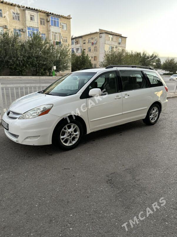 Toyota Sienna 2008 - 190 000 TMT - Änew - img 2