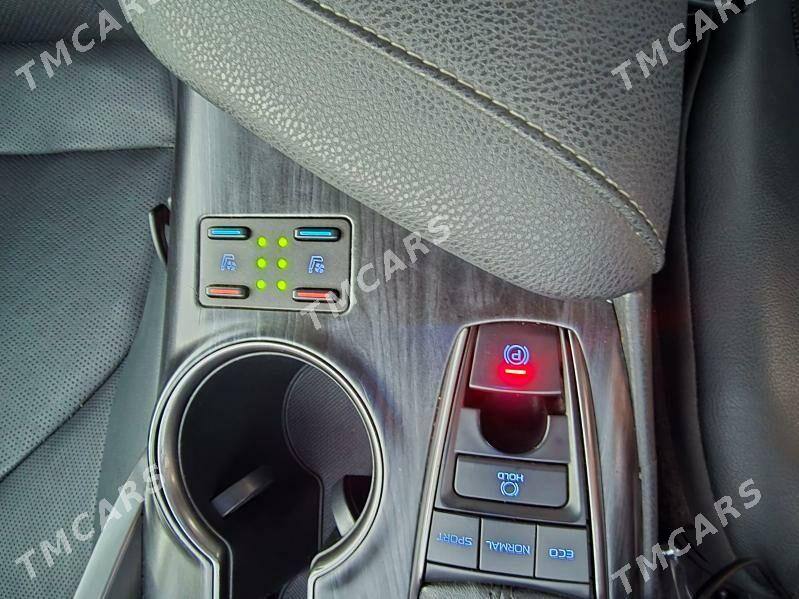 Toyota Camry 2022 - 445 000 TMT - Ашхабад - img 8
