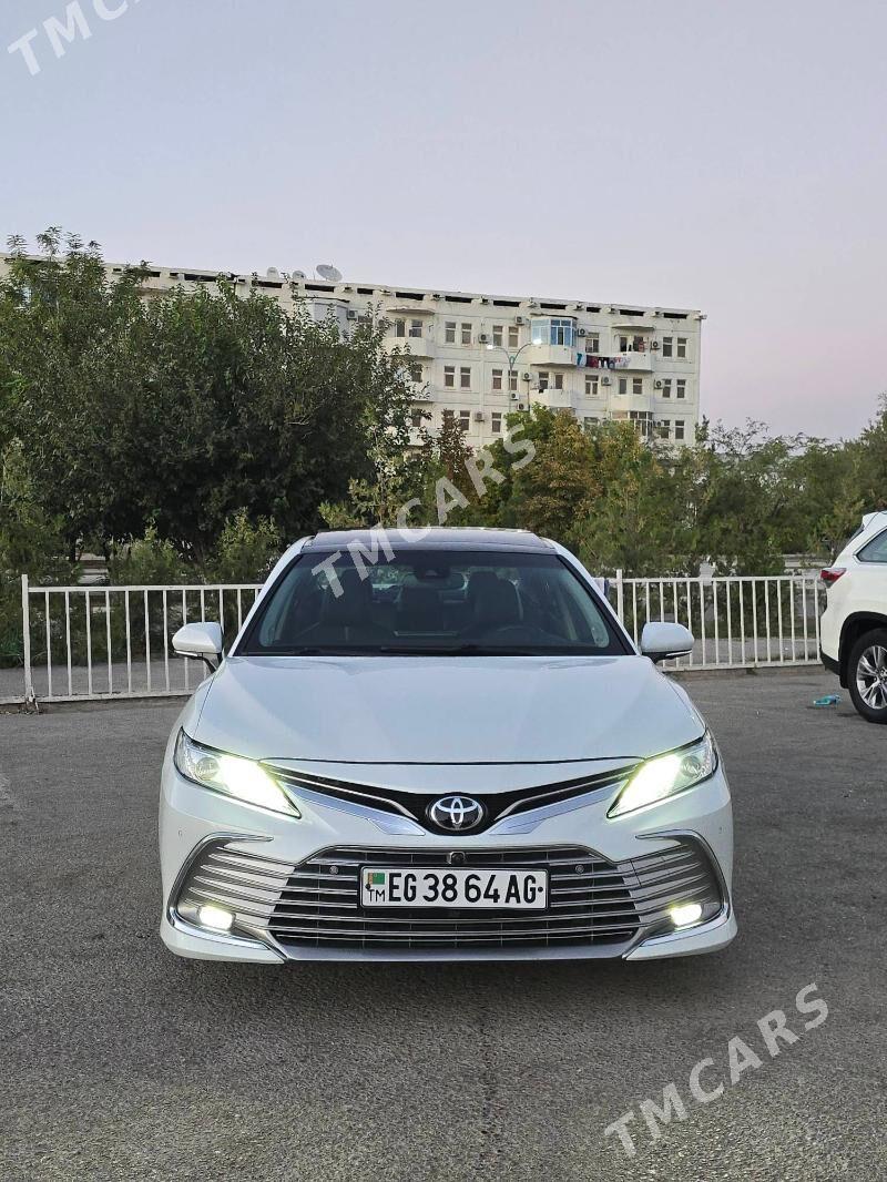 Toyota Camry 2022 - 445 000 TMT - Ашхабад - img 2